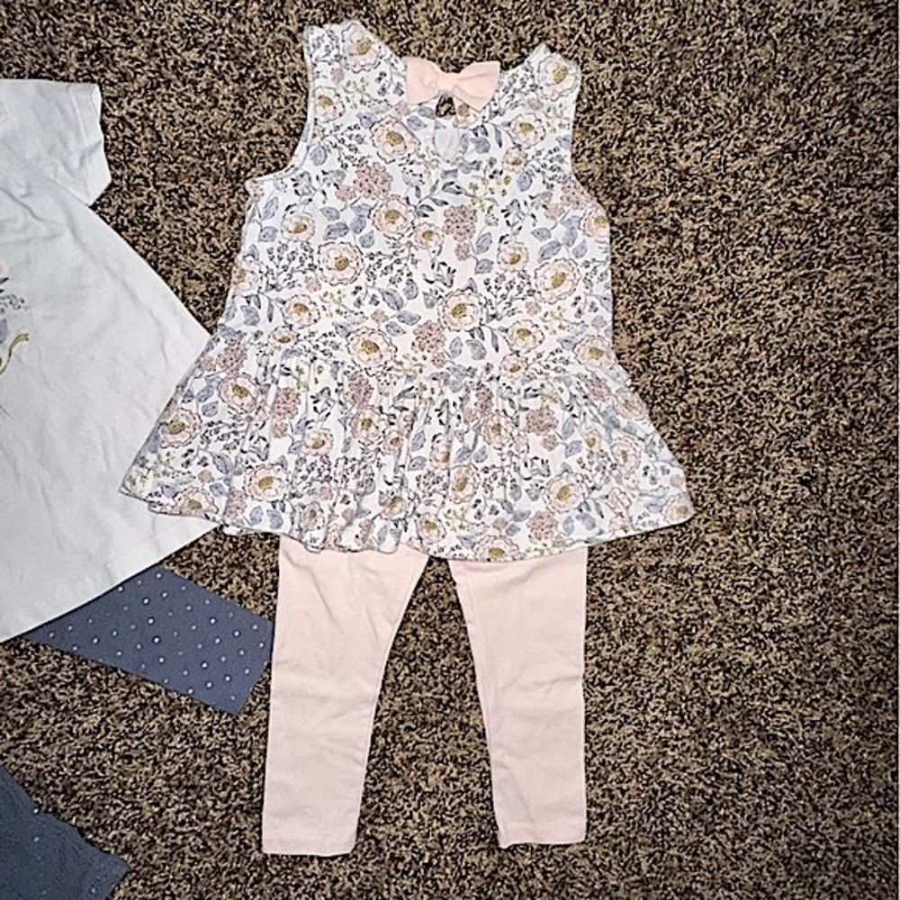 Lot of 2 Maggie & Zoe Girl’s Outfits Sets 4pcs Spring Pastel 2 shirts 2 leggings - Picture 2 of 10